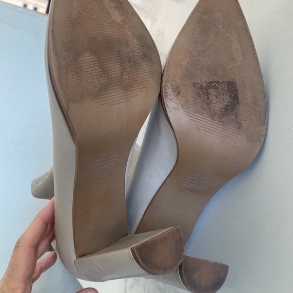 Alias‎ Mae Booties - Picture 6 of 8